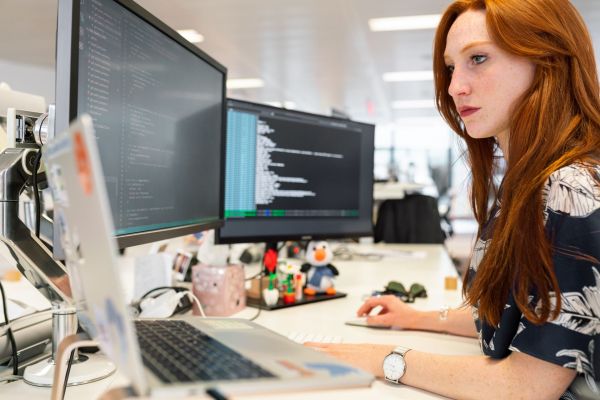 Empowering Software Creators: How Blockchain Reinforces Intellectual Property Rights