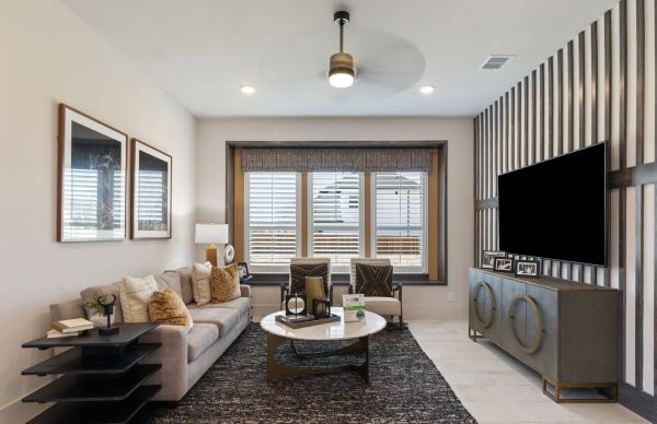 How Can UK Homeowners Personalize Their Living Spaces Affordably?